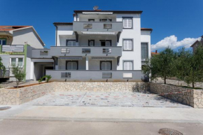 Apartments Lacic